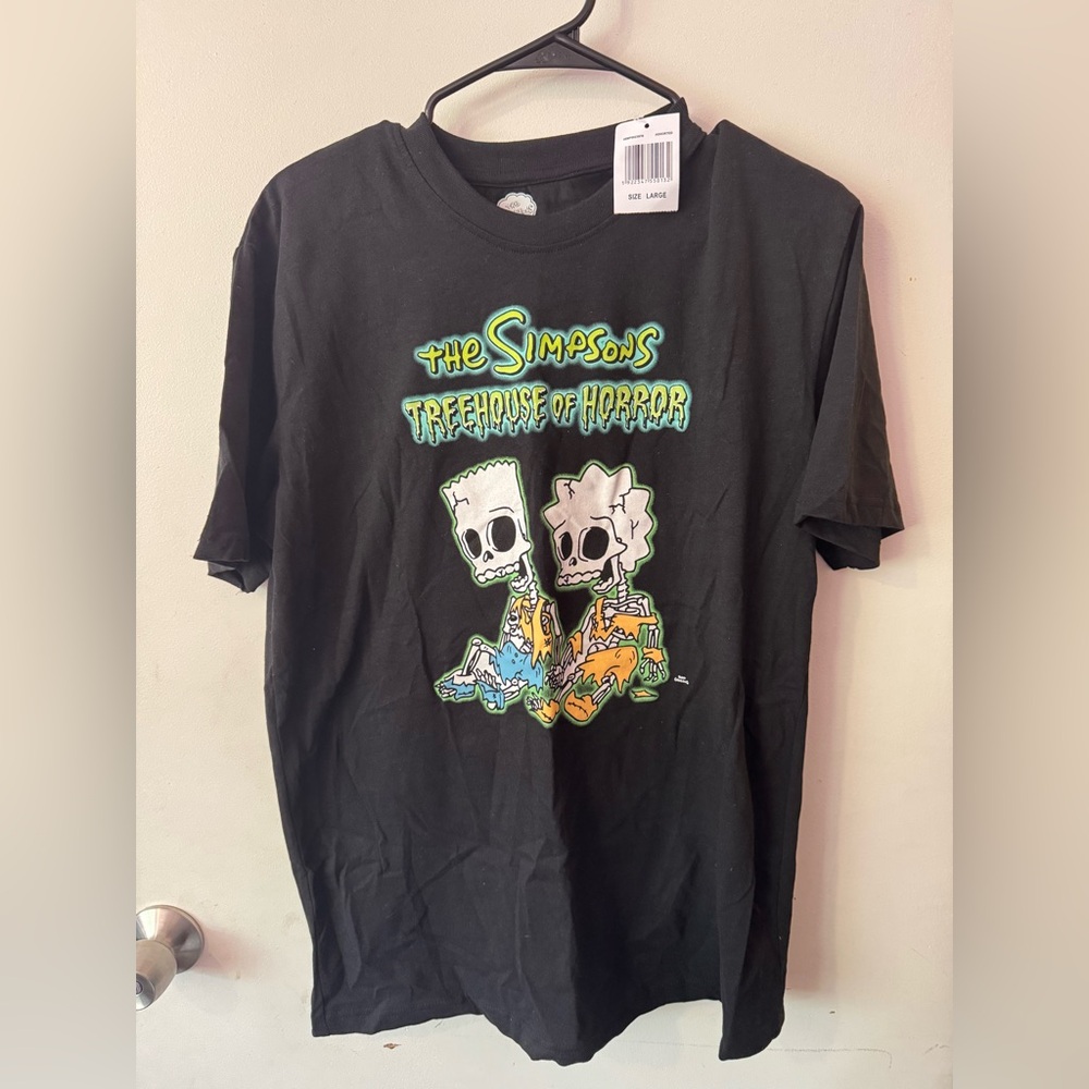 The Simpsons Treehouse of Horror Black Graphic Men’s T-Shirt large